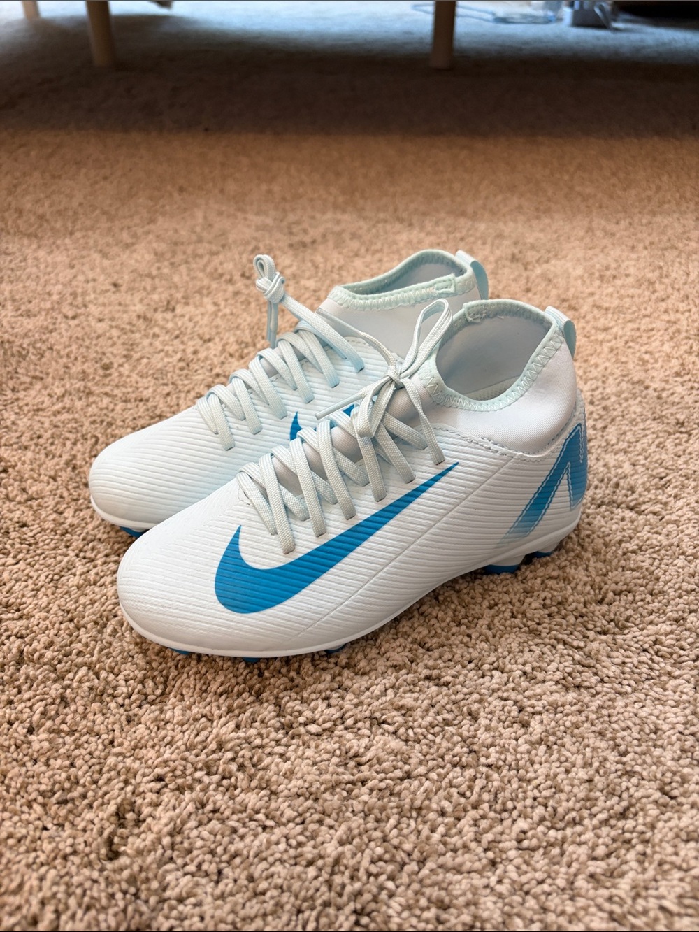 Nike Kids White and Blue Soccer Cleats